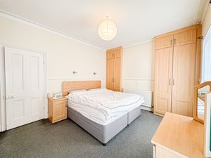 Photo 16- click for photo gallery